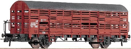 Cattle car with brakemans platform<br /><a href='images/pictures/Roco/47265.jpg' target='_blank'>Full size image</a>
